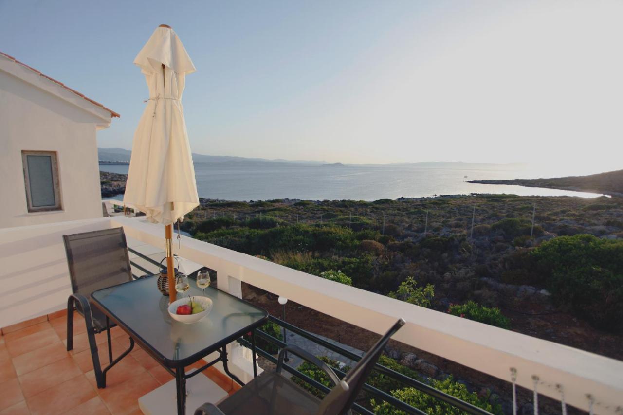 Tersanas Beach Lodges Exteriör bild